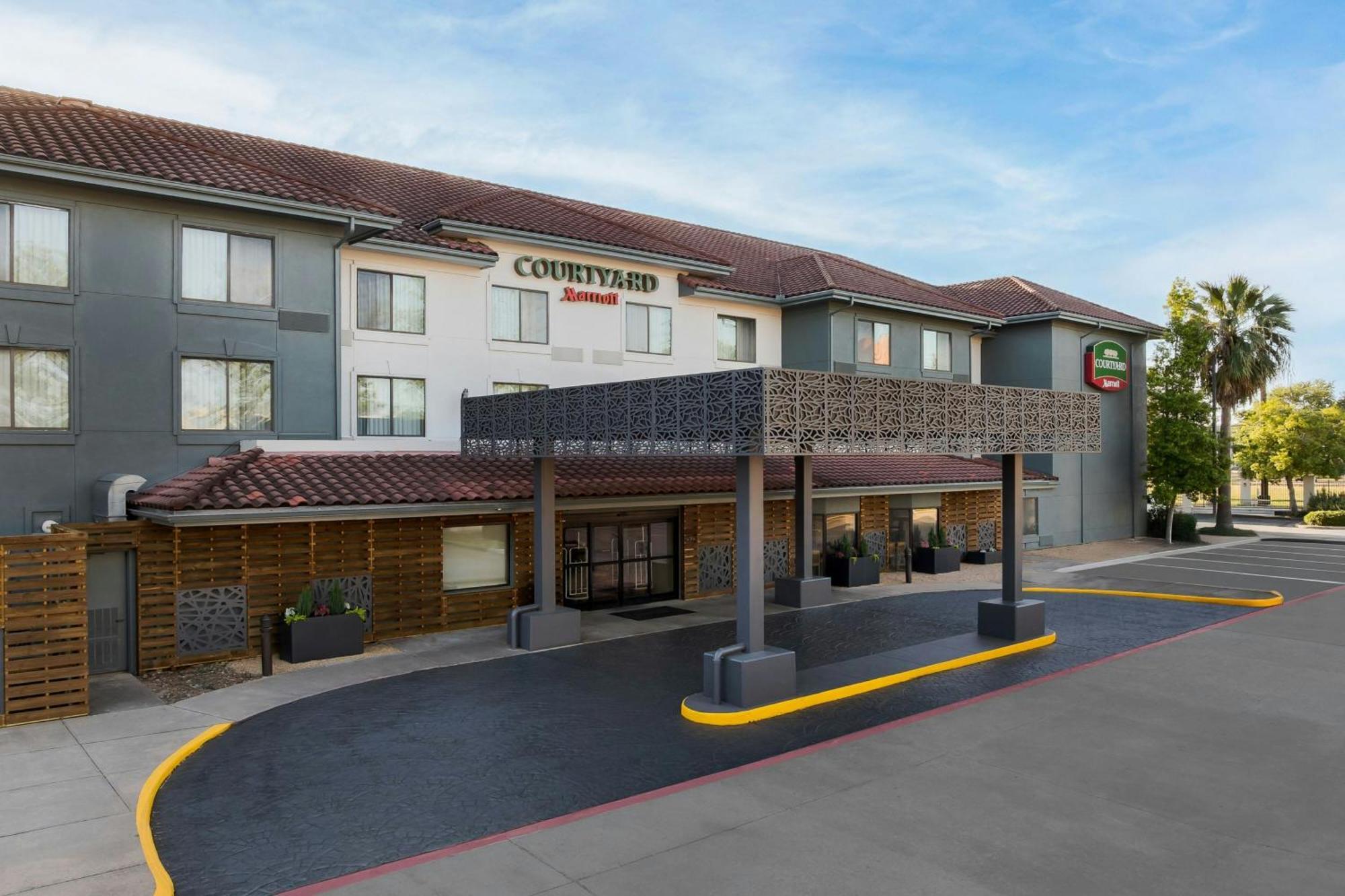 Courtyard By Marriott Houston Rice University Exterior foto